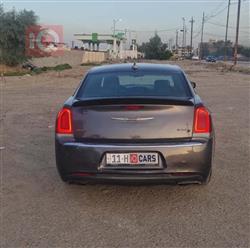 كرايسلر 300